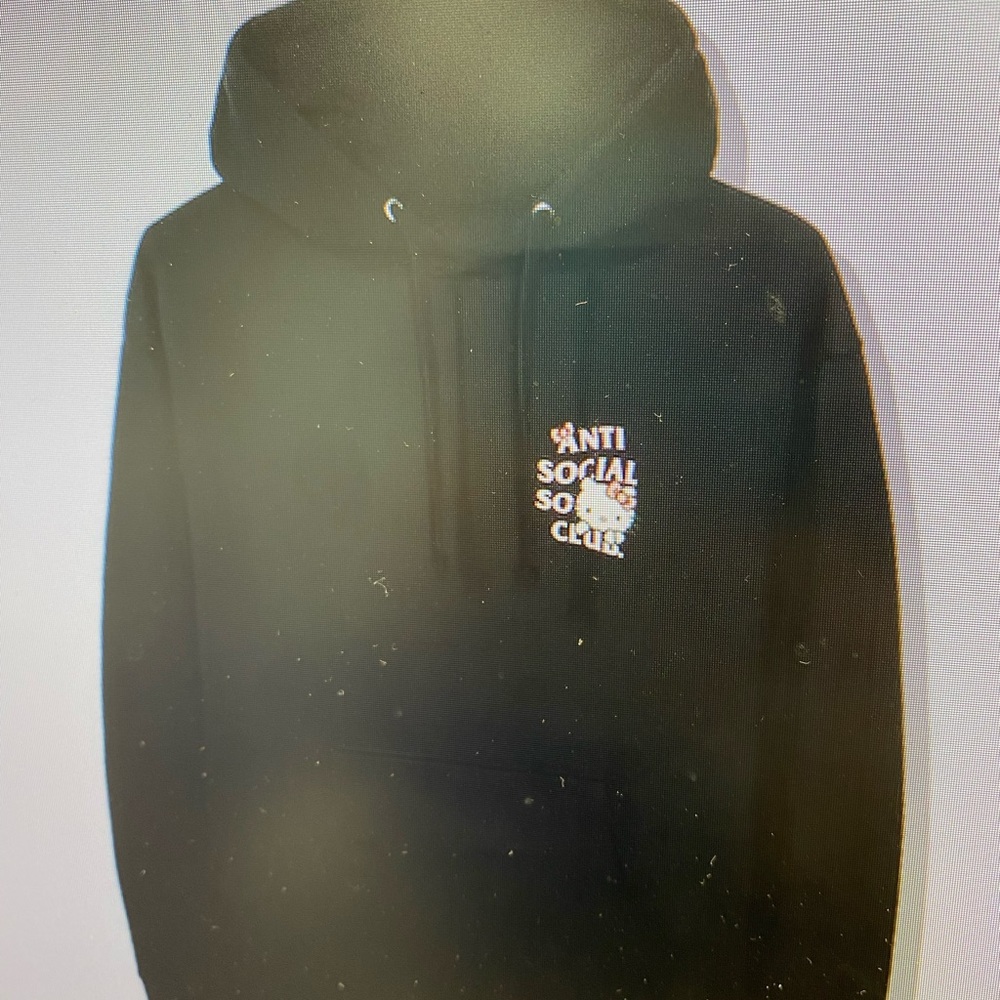 New just bought it but it is the wrong size cant return it .